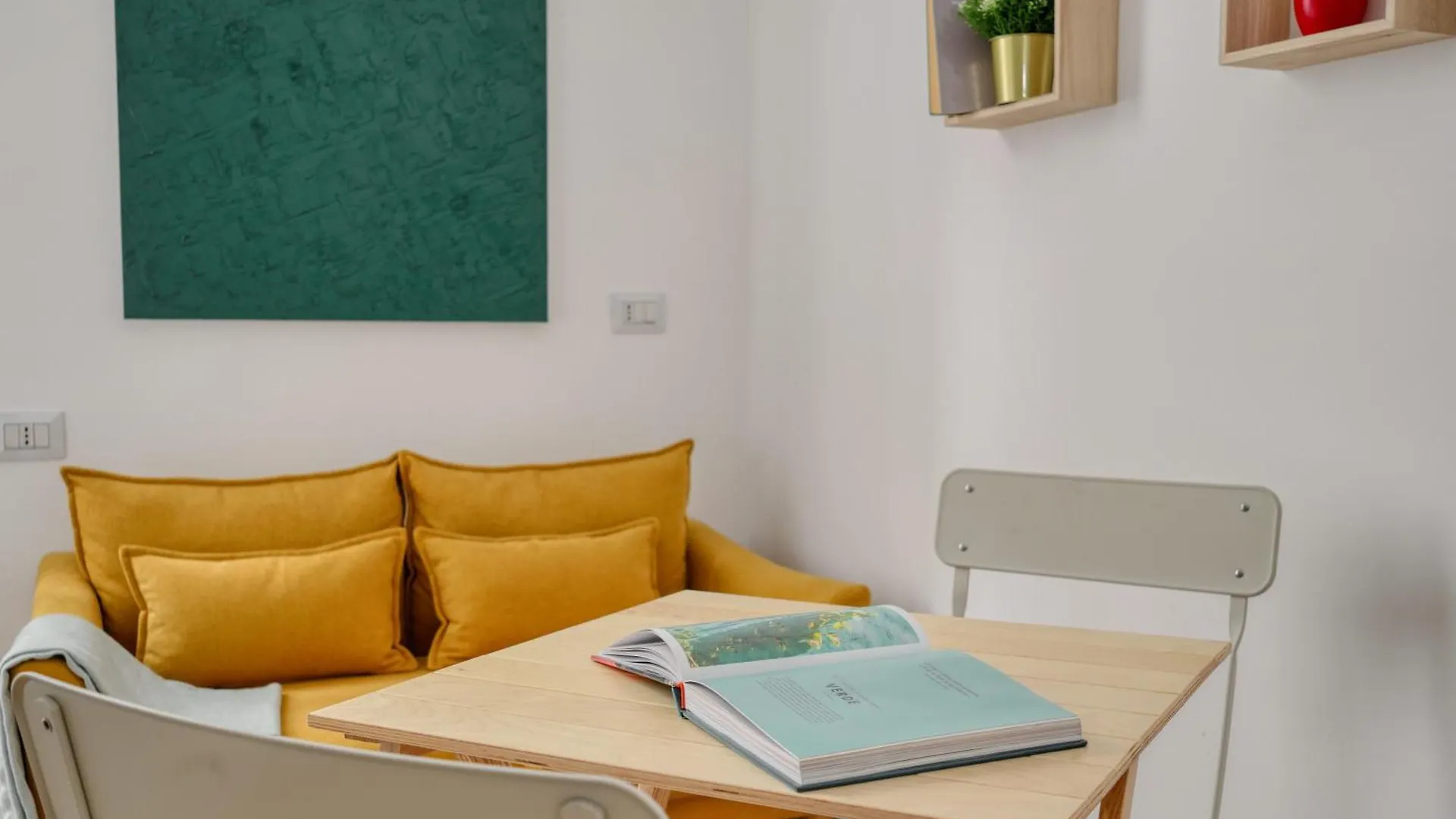 Modern Studio Lambrate - Cozy Stylish Retreat Milan